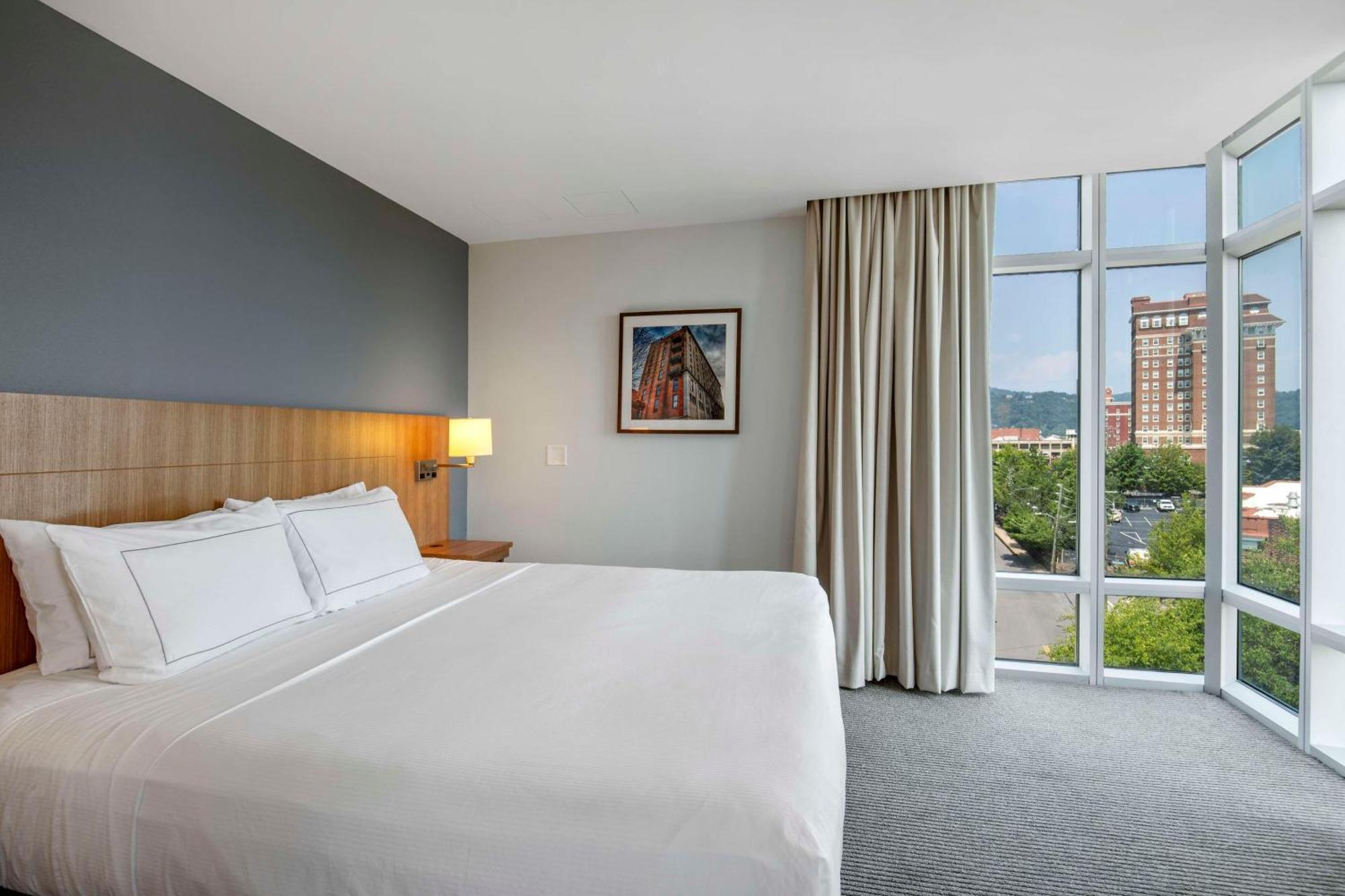 ไฮแอท เพลส แอชวิลล์ ดาวน์ทาวน์ Hotel ภายนอก รูปภาพ